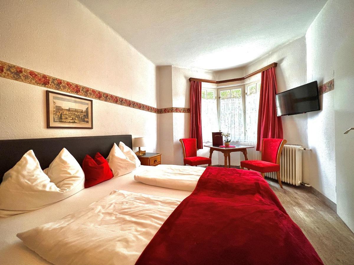 Hotel Restaurant Gruenwalderhof Патш Экстерьер фото